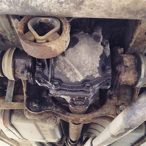 how long can you drive with a rear differential leak